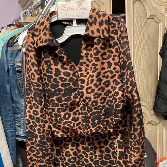 hellie Dresses & Skirts - Leopard Print Long Sleeve Dress